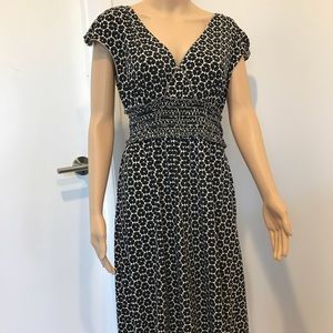 🎁 3/25 Max Studio short sleeve dress